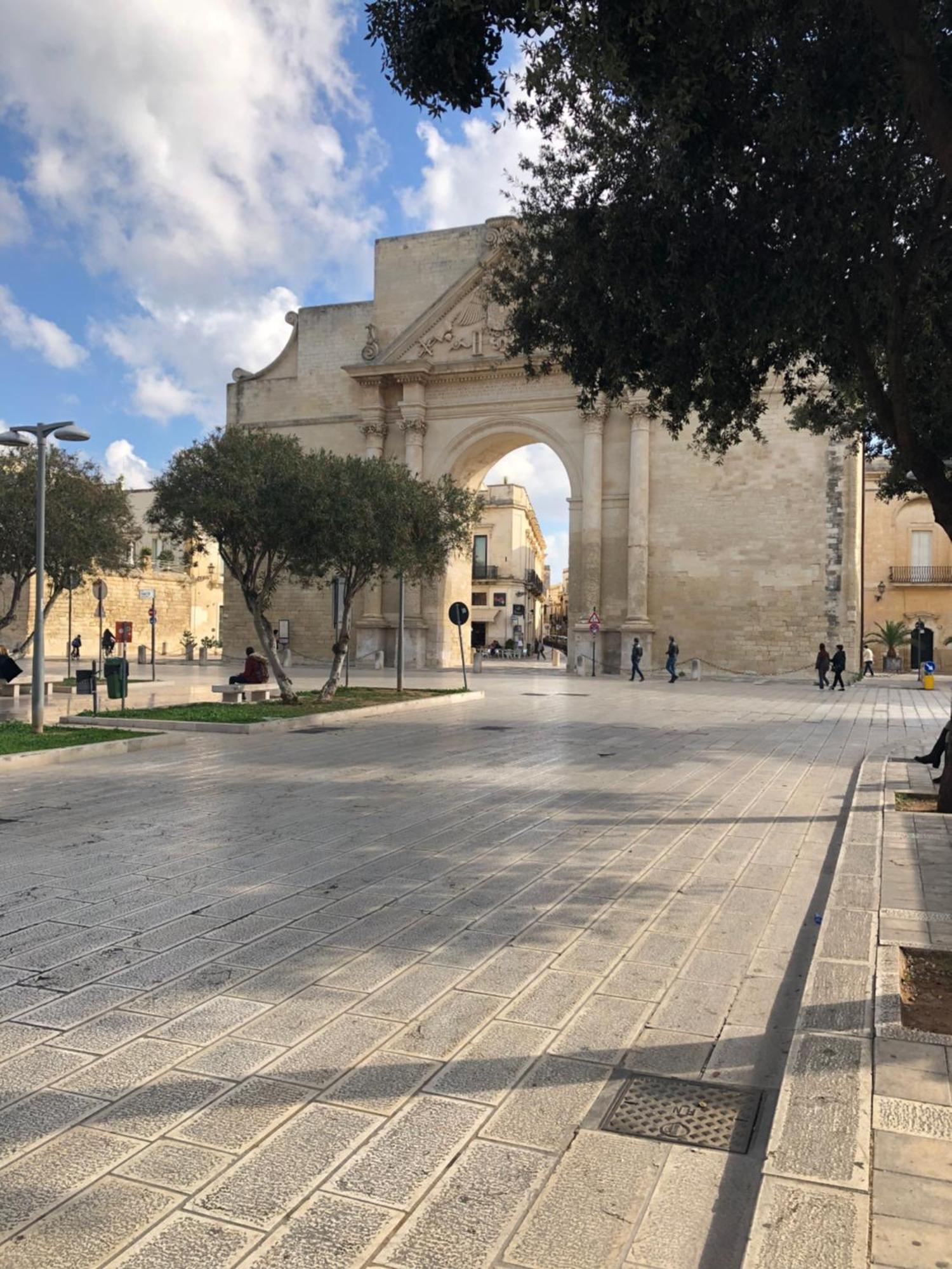 Mayu'S House , Dimora Nel Centro Storico Di Lecce Exterior photo